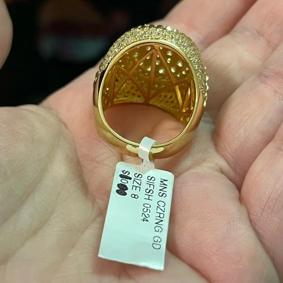 NWT Iced Out Bling CZ Gold Plated Men’s Size 8 Ring - Picture 6 of 6